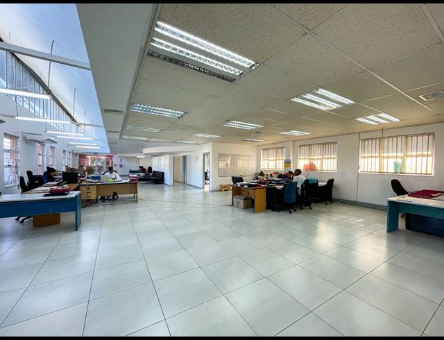 7,000M² WAREHOUSE TO LET IN PROSPECTON INDUSTRIAL
